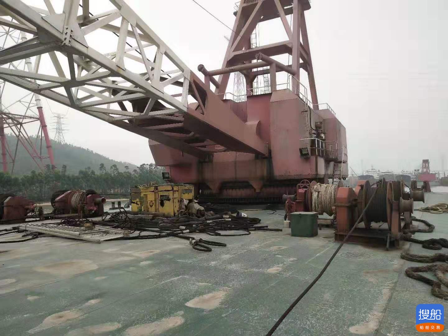 出售2007年造起吊300吨沿海起重船 广东 深圳市-2.jpg